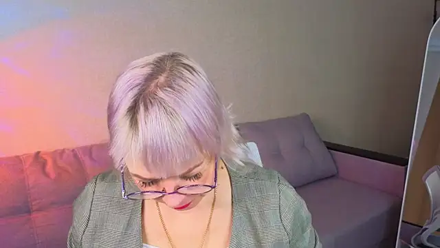 Ann Annise online show from February 20, 9:55 am