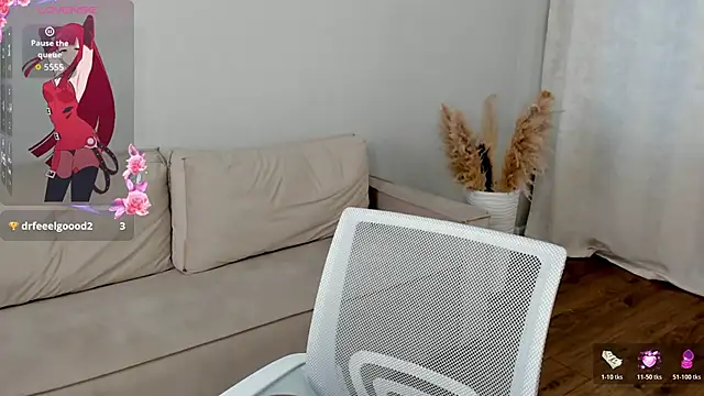 Julia Anis online show from March 5, 1:12 am