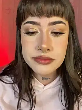 Tamara uwu online show from June 18, 8:25 pm