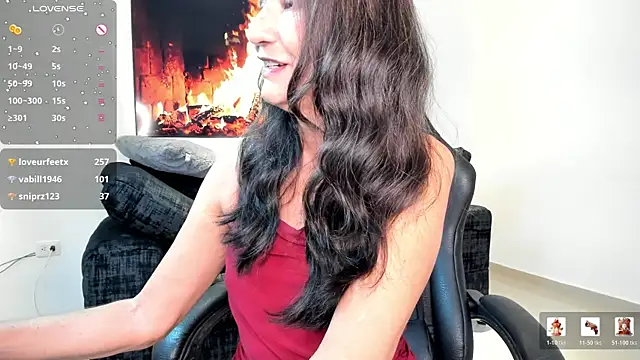 Emma Mendozaa online show from June 3, 2:33 pm