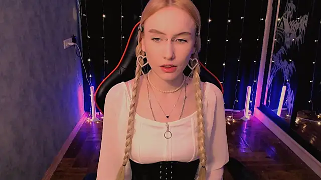 crybambi online show from March 16, 10:08 am