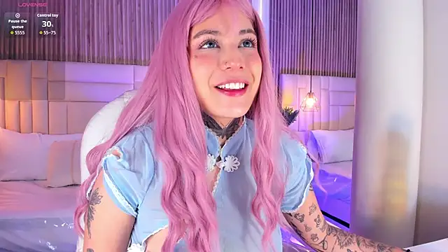 Ravenn21x online show from March 4, 11:50 am