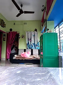 Mahira06 online show from April 17, 5:42 am