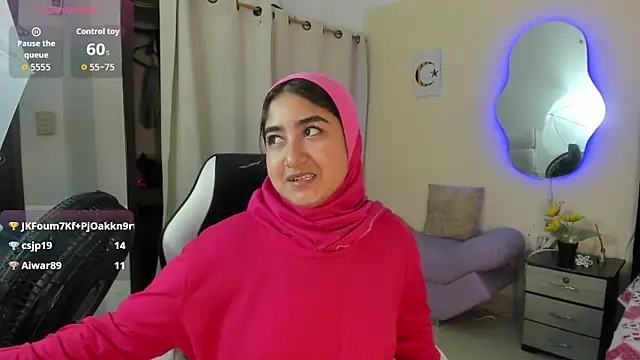 SamiraAwada online show from April 17, 9:50 pm