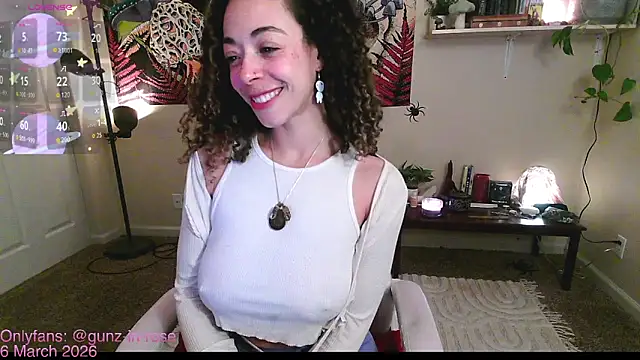 gunzinrose online show from March 6, 4:35 pm