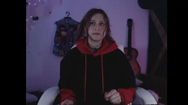 Lametaleralatina online show from April 9, 1:38 pm