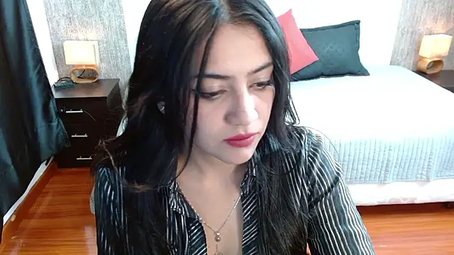 mia blush1 online show from March 5, 11:50 am