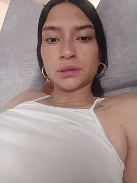 valentina ks online show from May 14, 5:30 pm