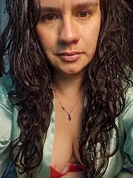  ChloeRed online show from April 21, 5:53 pm