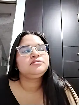 SamanthaStonee online show from February 19, 9:57 pm