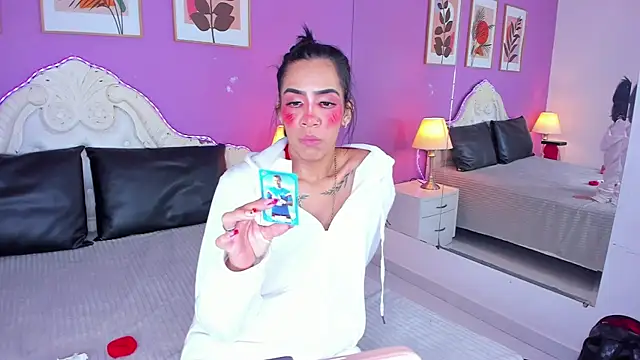 MiaKarsson online show from July 24, 2:09 am