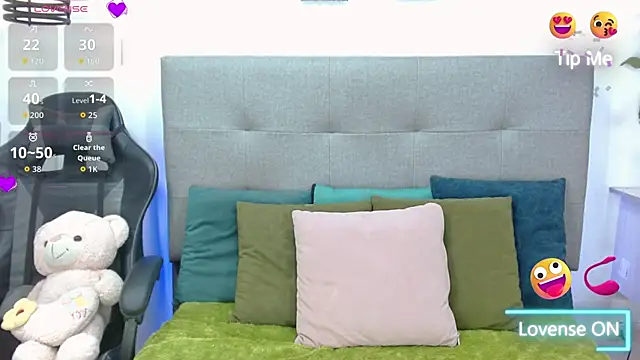 Sophia Valentina online show from March 17, 4:05 am