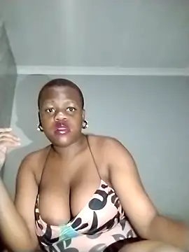 Mzandihottie online show from March 2, 9:10 pm