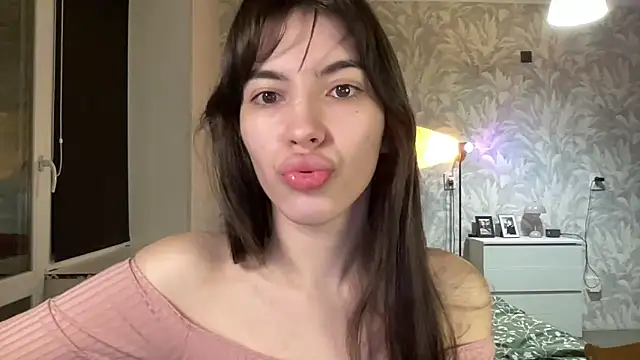 sweetiepipe online show from March 28, 1:49 am