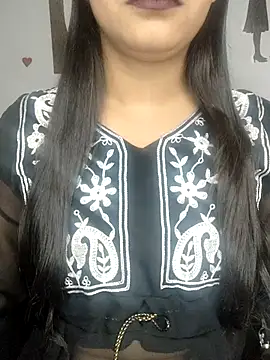 Alix cuti online show from February 5, 6:00 pm