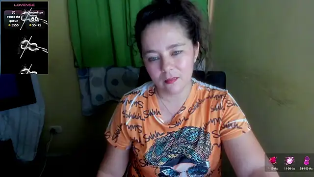 LuciaMiilf online show from June 25, 9:38 pm