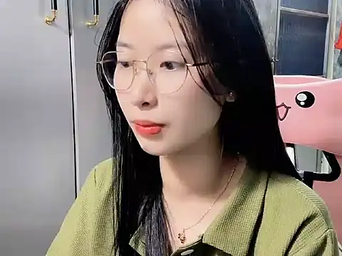 Linne6789 online show from February 28, 3:28 am