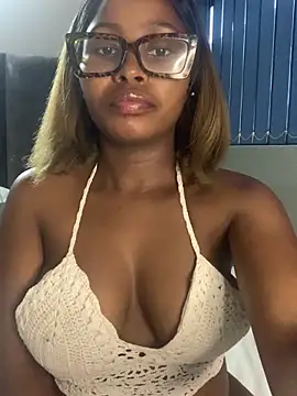 SexyLaylahx online show from February 9, 5:04 pm