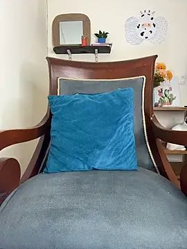 LilaRvsh online show from April 1, 4:59 pm