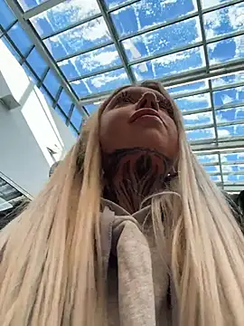 Chiibi online show from February 23, 10:04 am