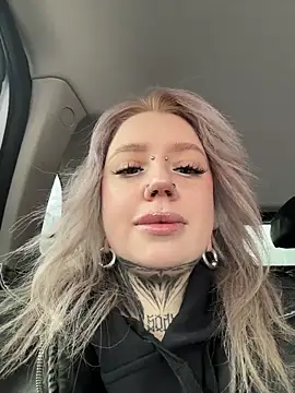 Chiibi online show from March 5, 11:39 am