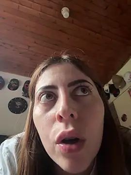 lilasun17 online show from April 8, 9:50 pm