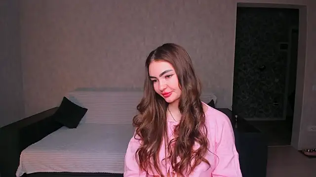 Antheainprime online show from February 5, 3:15 pm