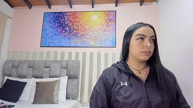 nina glow online show from April 20, 11:13 am