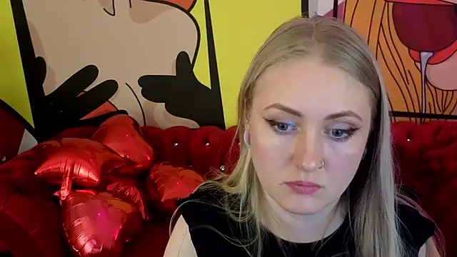 DramaQuenns online show from February 12, 7:43 am