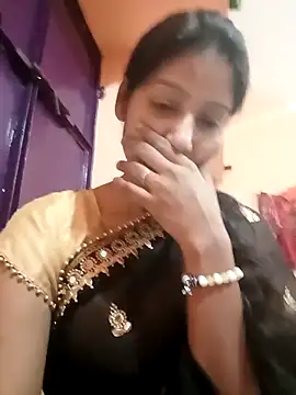 Ayesharani1 online show from April 8, 4:09 pm