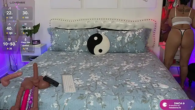 ViolettBaby online show from June 18, 4:23 pm