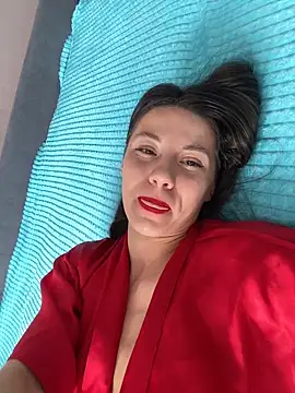 OnlyLeiLa online show from April 20, 8:39 am