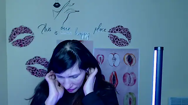 Rosalinda ro online show from February 22, 1:45 pm