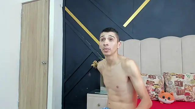 MiaANDrony online show from March 4, 12:34 pm