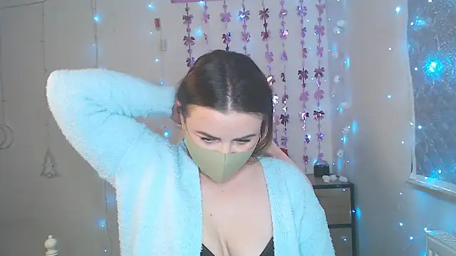 Avelina1 online show from April 17, 9:11 am