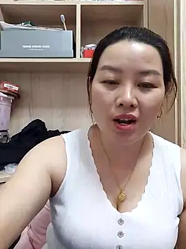 Jennie dogy online show from June 10, 2:11 am