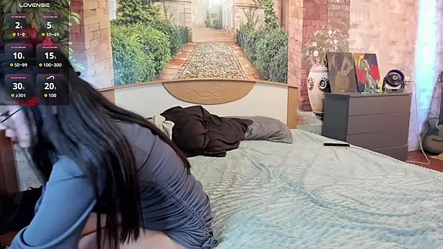  littleangie  online show from March 29, 2:21 am