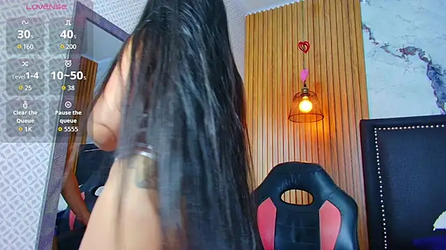 lizza oss online show from February 16, 12:16 pm