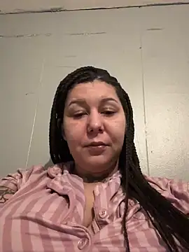 neekybonita online show from February 7, 3:43 am
