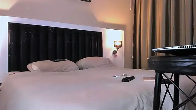 marrena a online show from March 4, 10:33 am