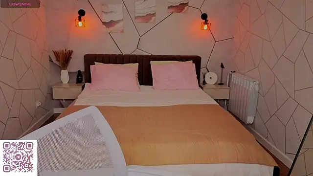  Kiki angel  online show from April 18, 3:09 am