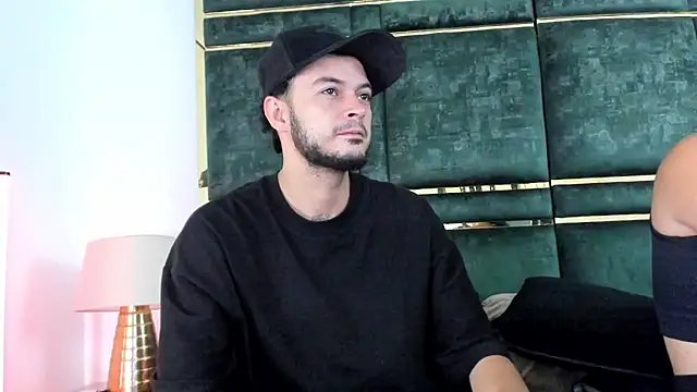 GaelyCoral online show from March 10, 11:36 am