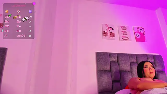 Madison Rosee online show from June 3, 12:34 am
