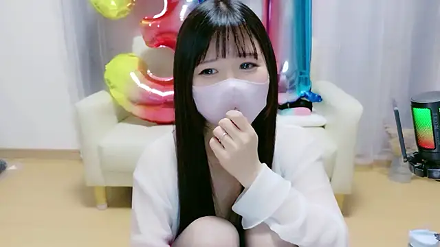 Sana 37  online show from May 5, 1:14 pm