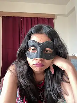 raavigirl online show from April 17, 5:42 am