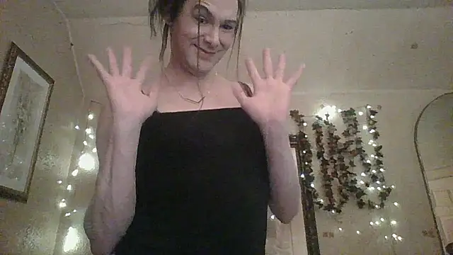 sillymillie4 online show from February 10, 2:36 am