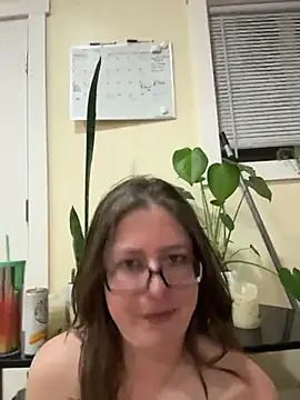 Naomi Blaire online show from March 3, 8:53 am