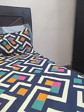 SexybeboX online show from April 19, 6:35 am