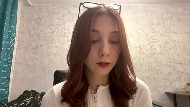 JulissaJoly online show from February 10, 3:04 pm