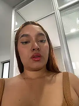 Emily Harpeer online show from February 8, 11:58 am